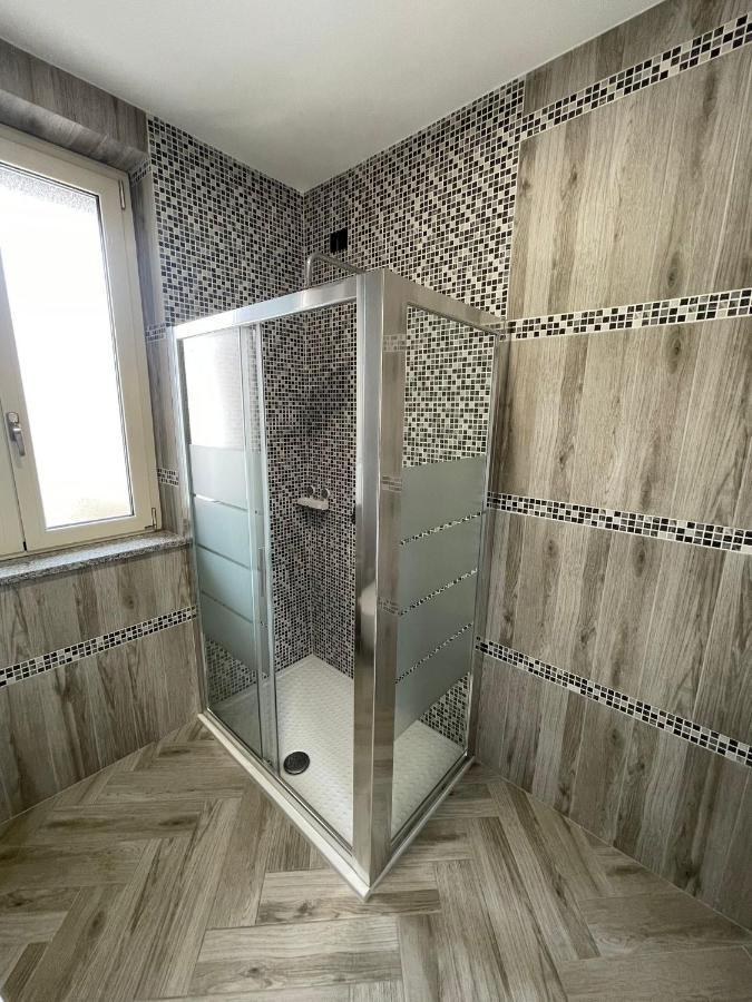 Holiday Rooms Ро Екстериор снимка
